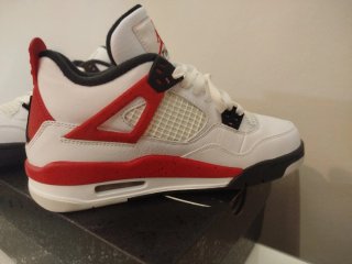 Jordan 4 Retro "Red cement"