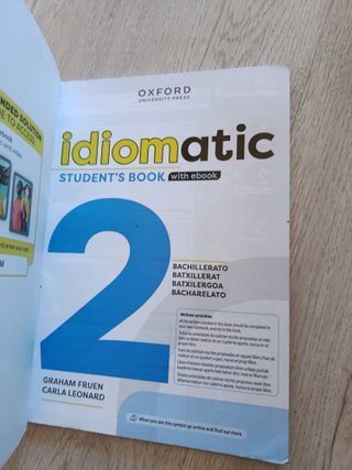 Idiomatic 2 Student's Book with Ebook