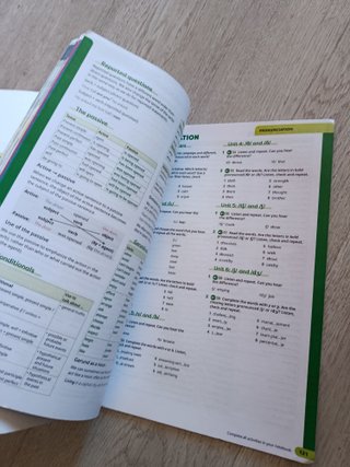 Idiomatic 2 Student's Book with Ebook