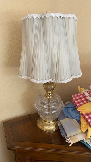 Lámpara de mesa cristal y metal dorada NO ENVIO