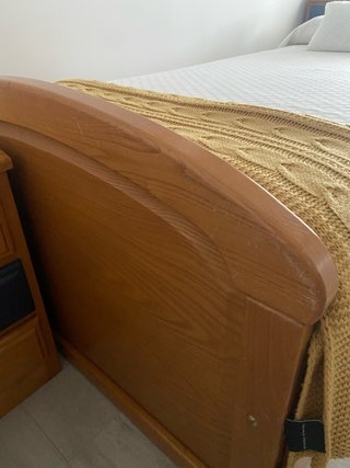 Dormitorio de madera