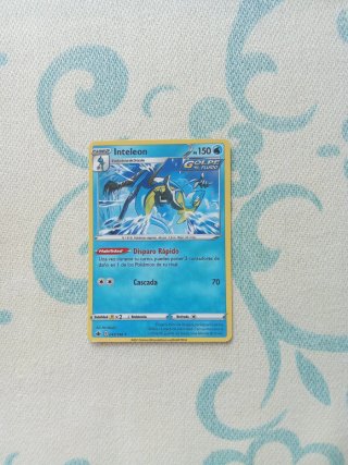 Cartas Pokémon Corviknight, Pangoro, Inteleon