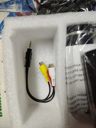 MINI PROYECTOR LED EXCELVAN (COMO NUEVO)