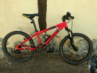 Bicicleta Rockrider ST900 20 Roja