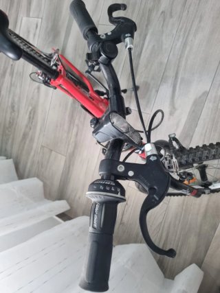 Bicicleta Btwin RacingBoy 320 Roja