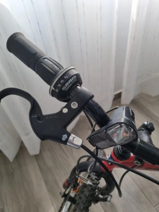 Bicicleta Btwin RacingBoy 320 Roja