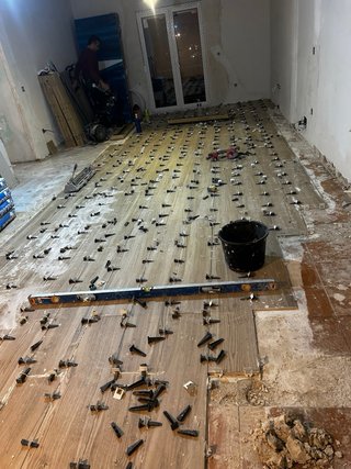 Reformas y construcción.