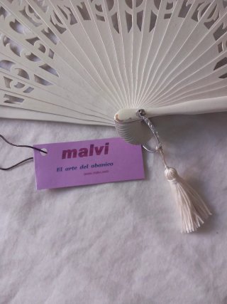 Abanico color marfil. Ideal para novias