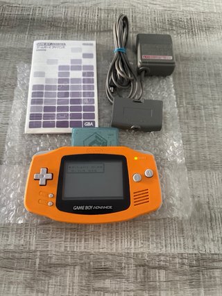 Game Boy Advance Naranja + Accesorios