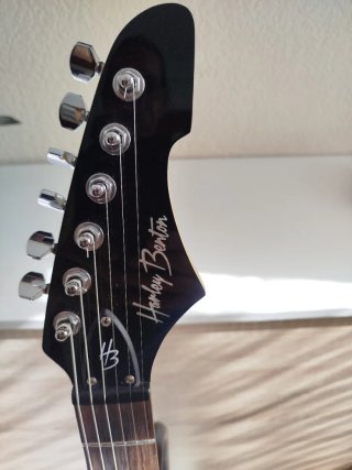Guitarra Eléctrica + Amplificador
