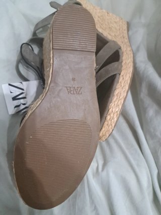 Sandalias Zara Verde Oliva Talla 39