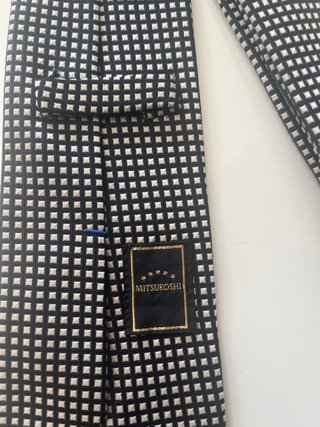 Corbata japonesa MITSUKOSHI