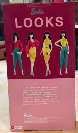 Barbie Looks #19 Mix-and-Match Fashions