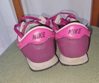 Zapatillas Nike Mujer Rosa/Morado