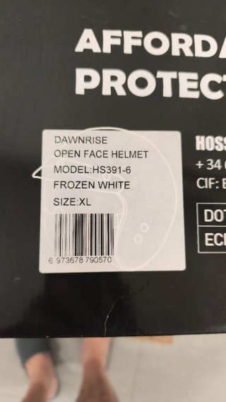 Casco de moto blanco