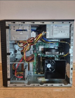 Torre PC Medion A10 7800