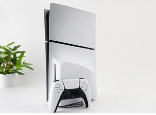 Ps5 Disco Slim  con Factura y 3 años de Garantía