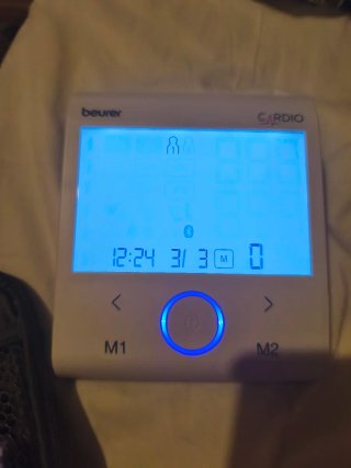 Tensiómetro digital con estuche