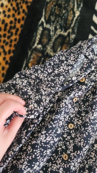 Falda midi Pull&Bear estampada flores
