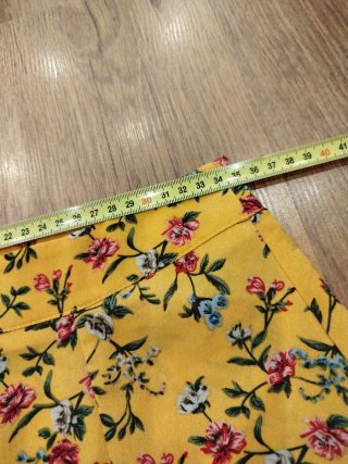 Falda larga Shein floral amarilla