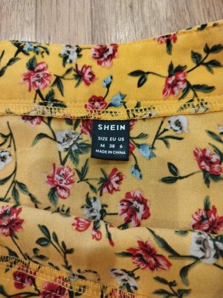 Falda larga Shein floral amarilla