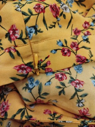 Falda larga Shein floral amarilla