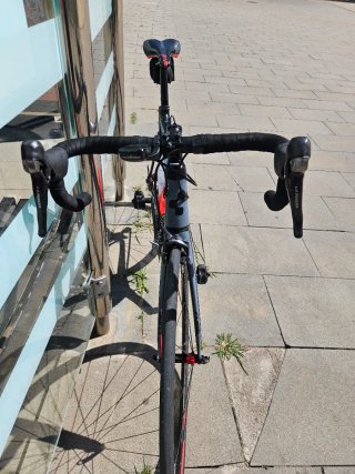 Bicicleta de carretera Cube GT Talla 56