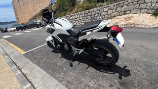 Honda NC 700 X Blanca y Negra
