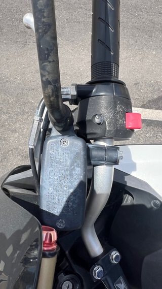 Honda NC 700 X Blanca y Negra
