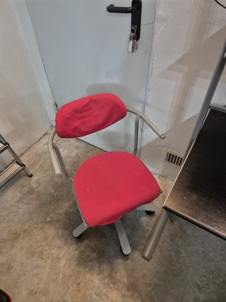 Escritorio/mesa ordenador con estanterías