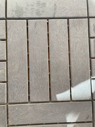 Suelo exterior madera gris