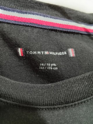 Camiseta Tommy Hilfiger Negra Talla XS
