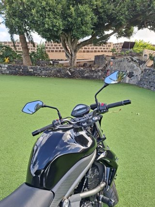 Kawasaki Er6N Negra