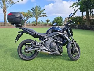 Kawasaki Er6N Negra
