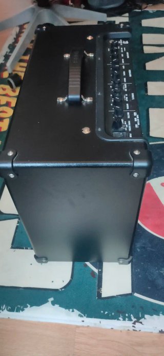 Amplificador Boss Katana 50 MK2