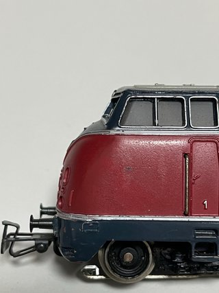 Locomotora V200 DB Märklín H0.