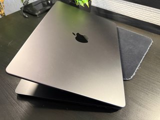 Macbook Pro M3 PRO / 100% / Excelente estado