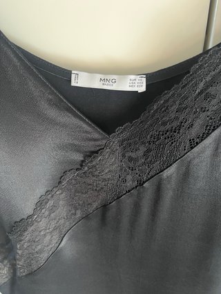 Top lencero Mango negro encaje