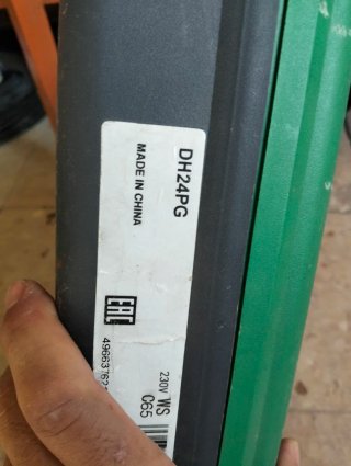 Taladro percutor Hitachi