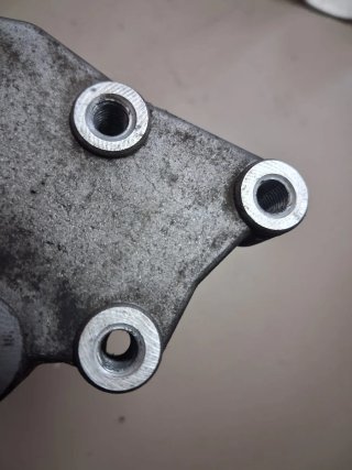 Soporte Alternador Seat León FR ARL