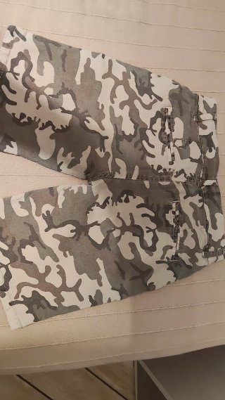 Pantaloncini camouflage donna Pittarello