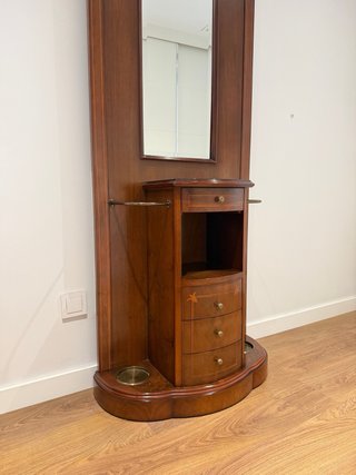Mueble recibidor clásico espejo perchero