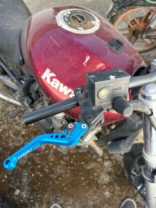 Despiece Kawasaki ZR750