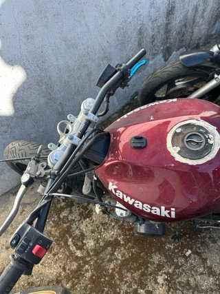 Despiece Kawasaki ZR750