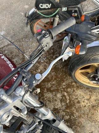 Despiece Kawasaki ZR750