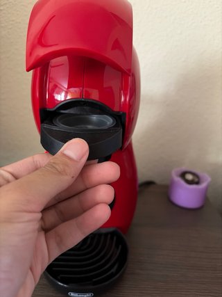 Cafetera Dolce Gusto Roja Nescafe