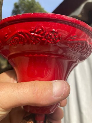 Lámpara araña de cristal roja