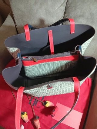 Bolso CH Matryoshka Locked Beige/Rojo, Azul.