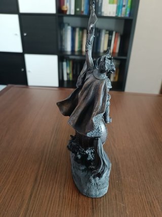 Figura Caballero a Caballo con Estandarte