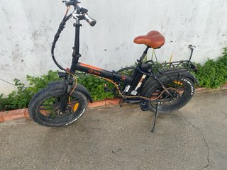 Bicicleta Eléctrica Fat Bike Negra